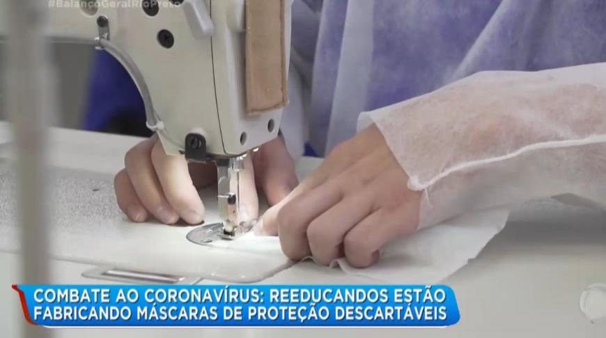 Reeducandos estão fabricando máscaras de proteção descartáveis para ajudar no combate ao coronavírus