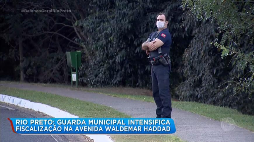 Guarda Municipal de Rio Preto intensifica fiscalização na avenida Waldemar Haddad