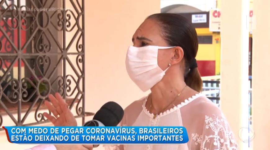 Com medo de pegar coronavírus, brasileiros estão deixando de tomar vacinas importantes