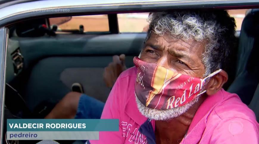 Moradores de bairro de Rio Preto se sentem esquecidos e pedem dignidade.