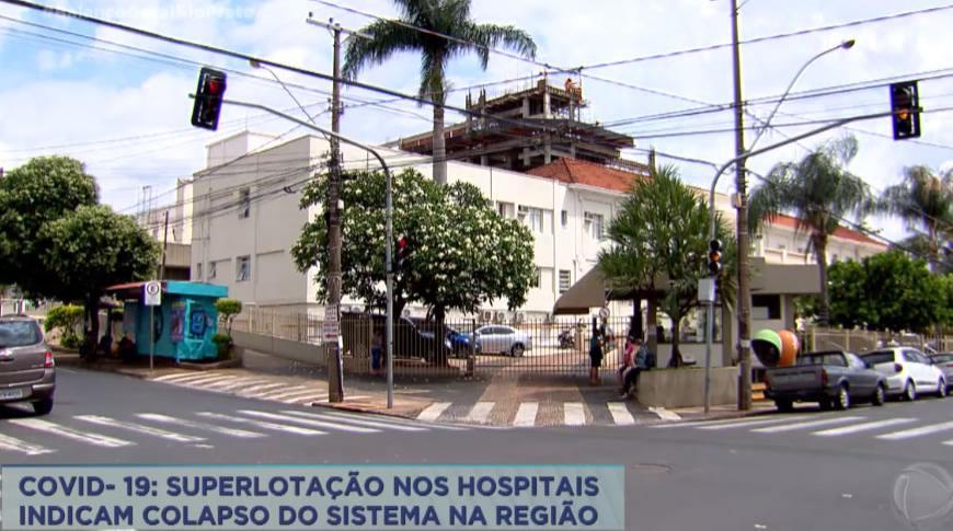 Superlotação nos hospitais indicam colapso do sistema de saúde na região