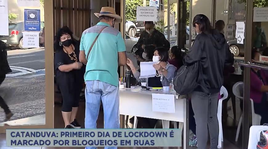 Bloqueios nas ruas marca primeiro dia de lockdown em Catanduva