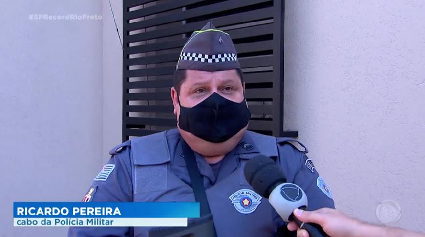 Polícia de Rio Preto  apreende carro clonado, armas ilegais e dinheiro