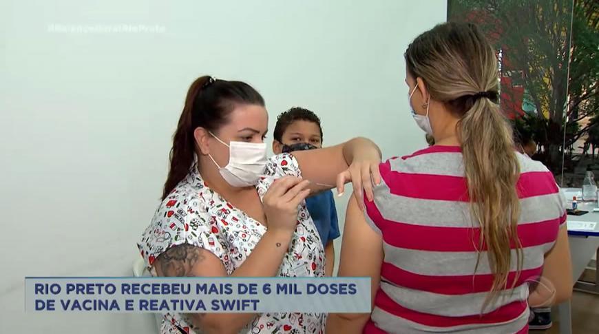 Rio Preto recebeu mais de 6 mil doses de vacina contra a Covid-19  e reativa  a Swift
