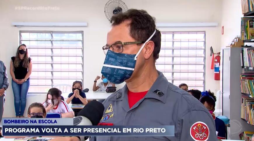 Programa Bombeiro na escola volta a ser presencial em Rio Preto