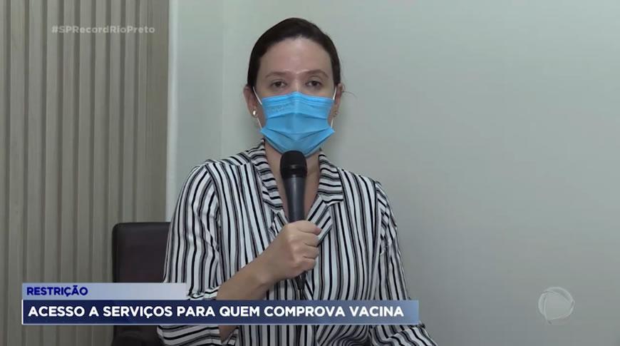 Instituições exigem comprovante de vacinação contra a Covid para acesso a serviços