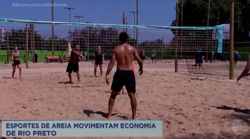 Esportes de areia movimentam economia de Rio Preto