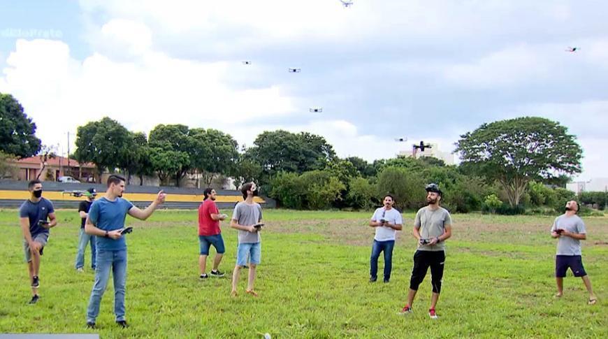 Encontro em Rio Preto reúne operadores de drone