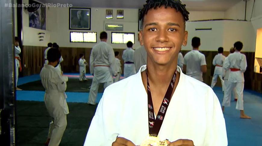 Caratecas de Rio Preto conquistam medalhas na Copa Ibirá