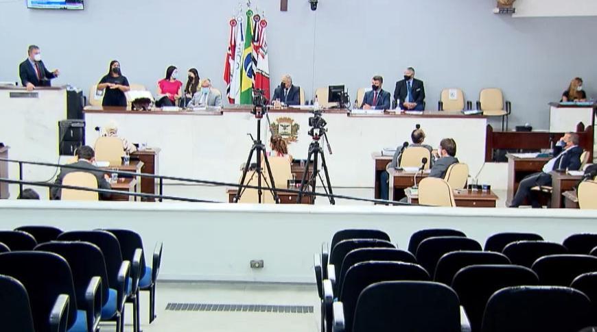Câmara de Rio Preto tem prazo para explicar sobre reajuste de salário dos vereadores