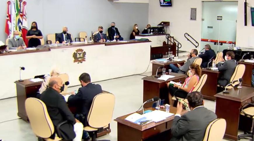 Câmara de Vereadores de Rio Preto  vota projeto de lei que cria novo quadro de funcionários na prefeitura