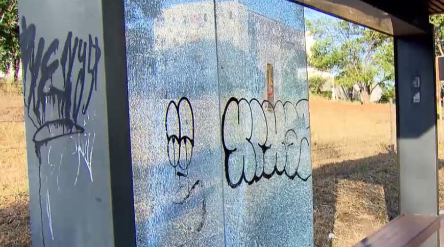 Casos de vandalismo ao patrimônio público geram prejuízo e preocupação