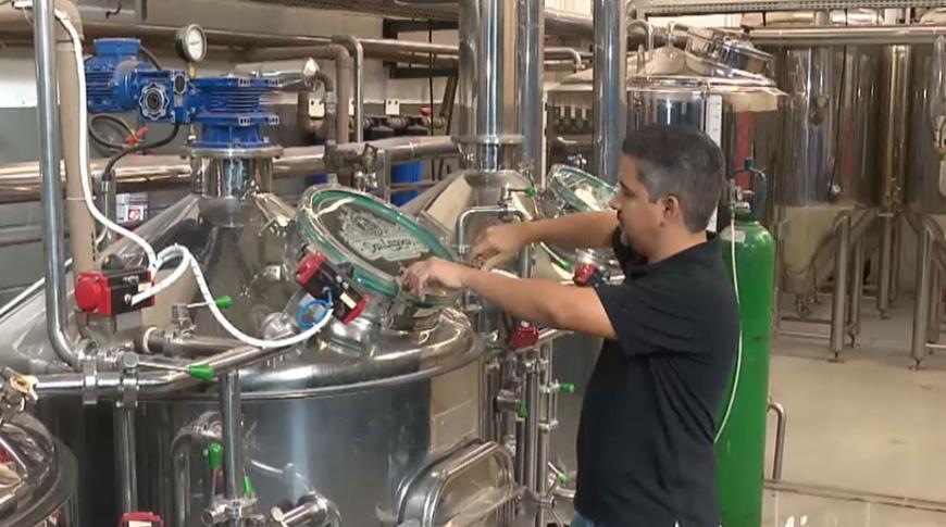 Apaixonados pelo processo produtivo da cerveja colaboram para o crescimento das cervejarias artesanais na região de Rio Preto