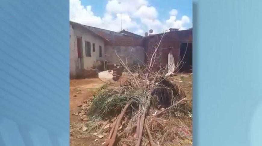 Flagrou, tá na Record: Terrenos abandonados no Eldorado 3 em Rio Preto