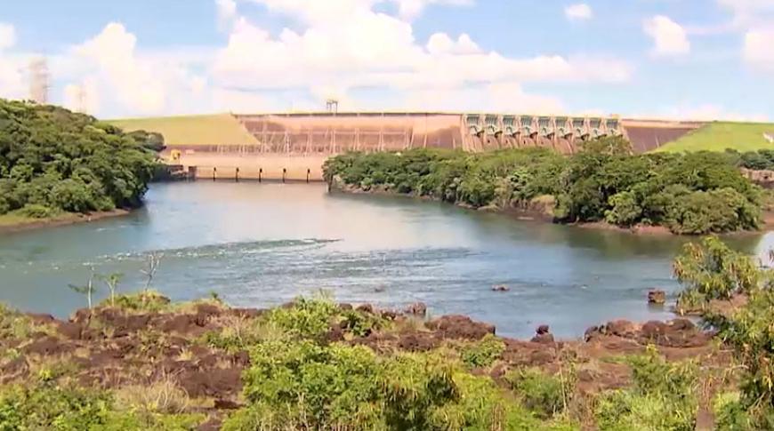 Sobe nível da água no Rio Grande deixando a geração de energia em nível confortável