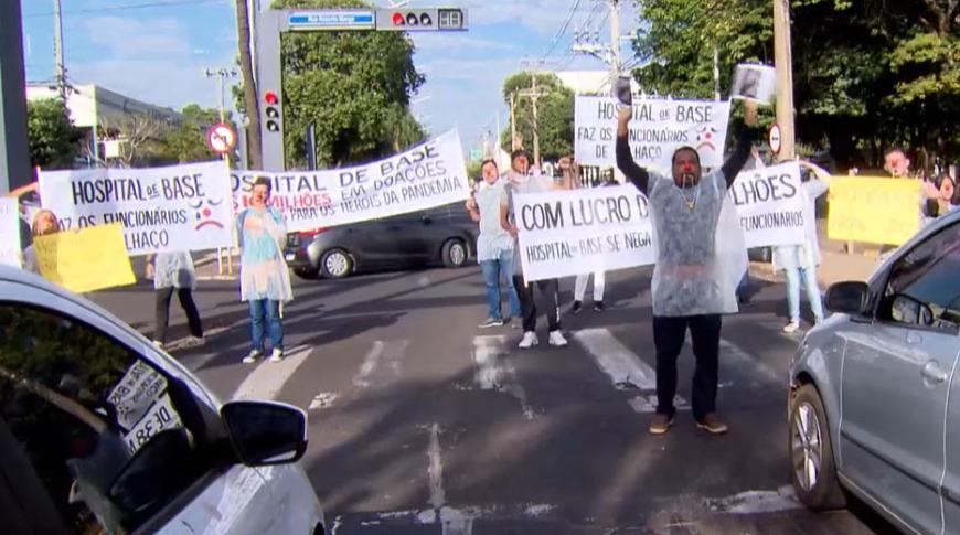 Manifestação no HB de Rio Preto por reajuste salarial