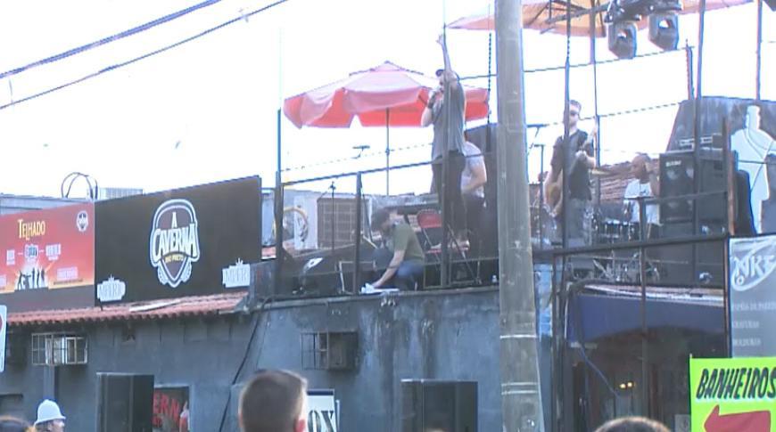 Show de rock no telhado com edição beneficente em Rio Preto