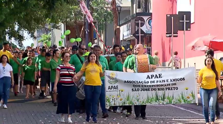 Caminhada em Rio Preto marca o Dia Nacional de Luta da Pessoa com Deficiência