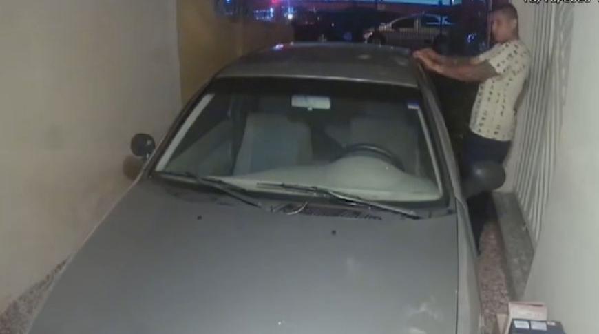 Bandidos furtam carro no bairro Vila Angélica, em Rio Preto