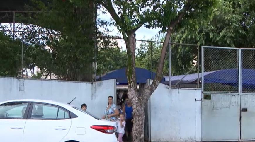 Mudança no horário escolar em Rio Preto tem causado transtornos aos pais